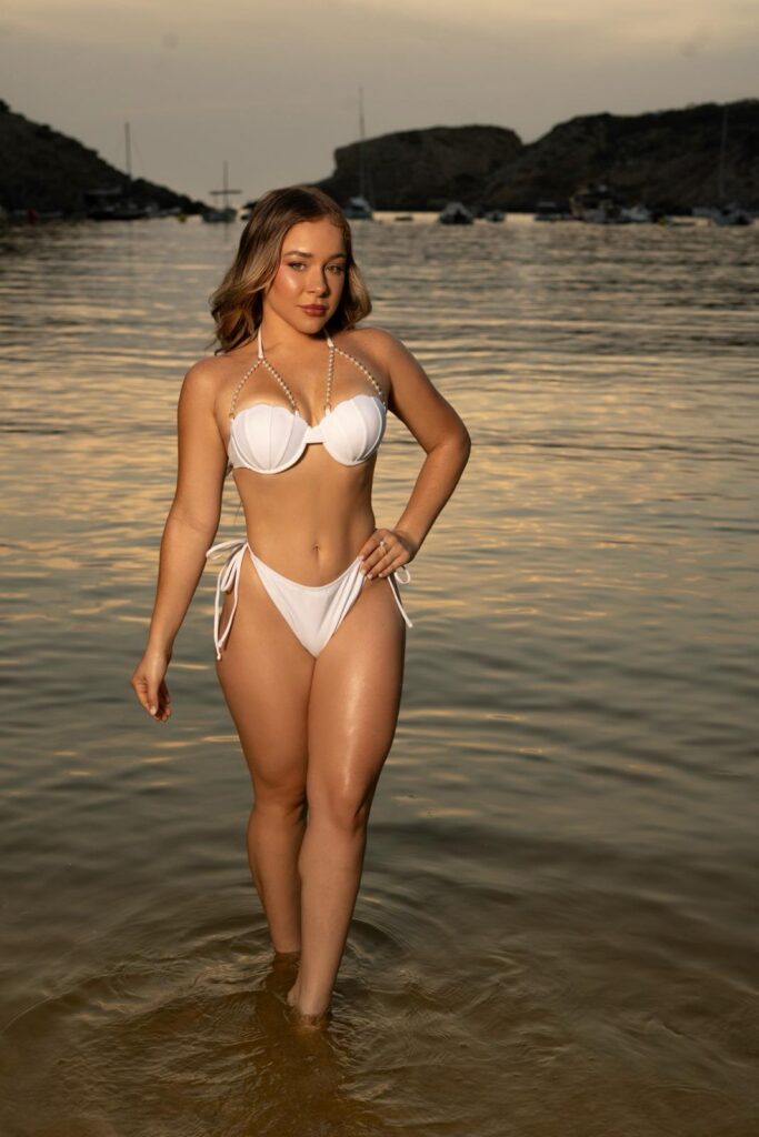 Camila3